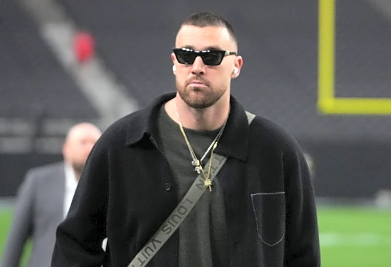 Chiefs TE Travis Kelce buys stake in MLB's Guardians