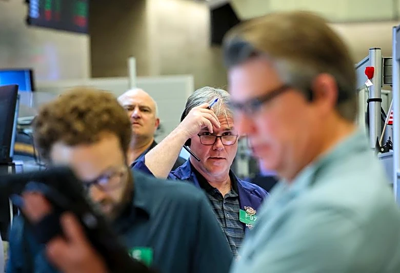 S&P 500 forecast to end year slightly higher even as war drags on: Reuters Poll