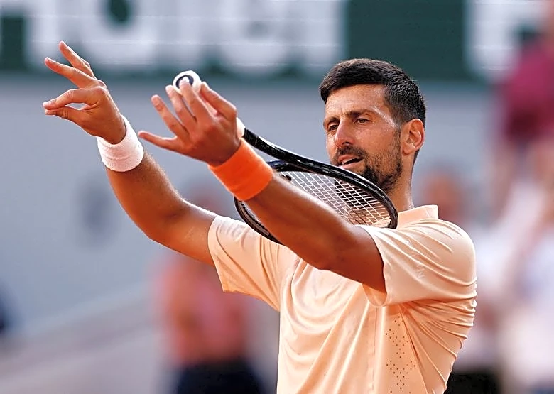 Tennis-Djokovic battles past French hope Royer to reach third round