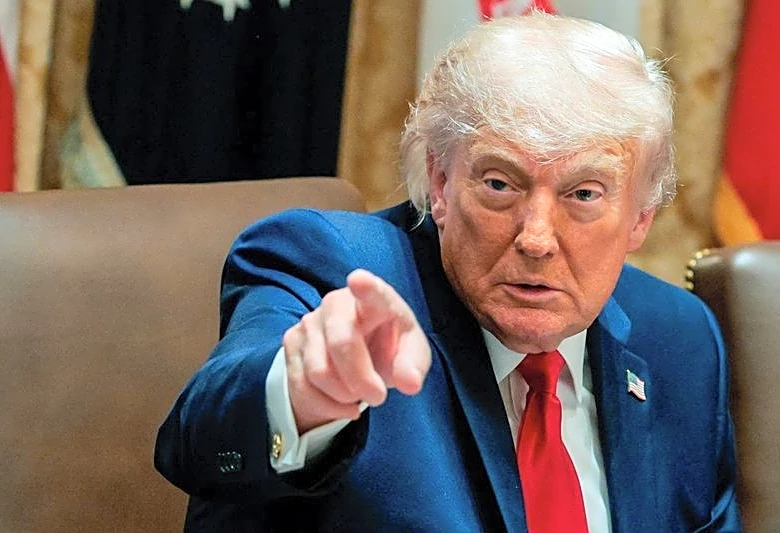 Trump says he can outwait Iran, dismisses midterm election pressure