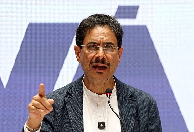 Leftist Colombia presidential candidate Cepeda pledges to step up economic, social reforms