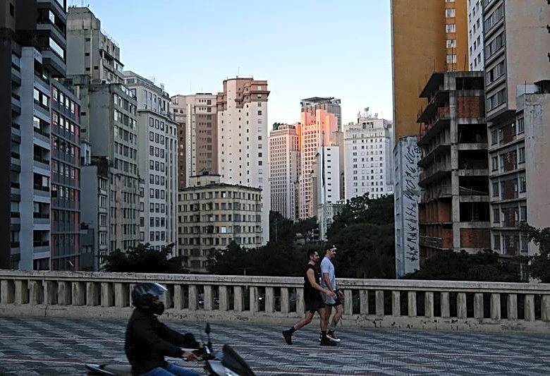 Brazil economic growth expected to have picked up in Q1 on stronger manufacturing