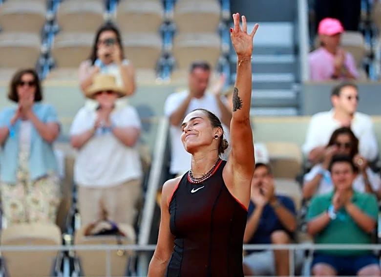 Tennis-Top seed Sabalenka survives first set wobble to beat Jacquemot