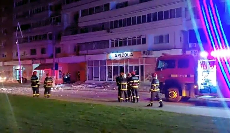 Two injured as drone hits Romanian apartment building close to Ukraine border