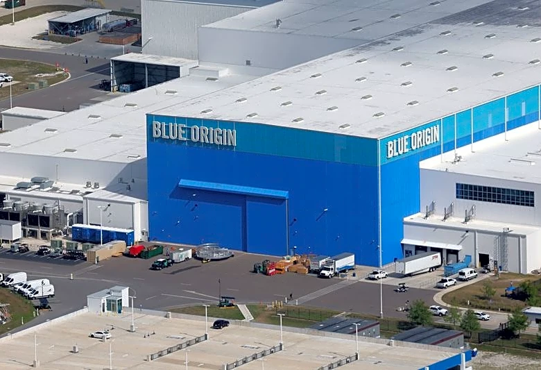 Blue Origin rocket explodes during test, setback for bid to catch SpaceX