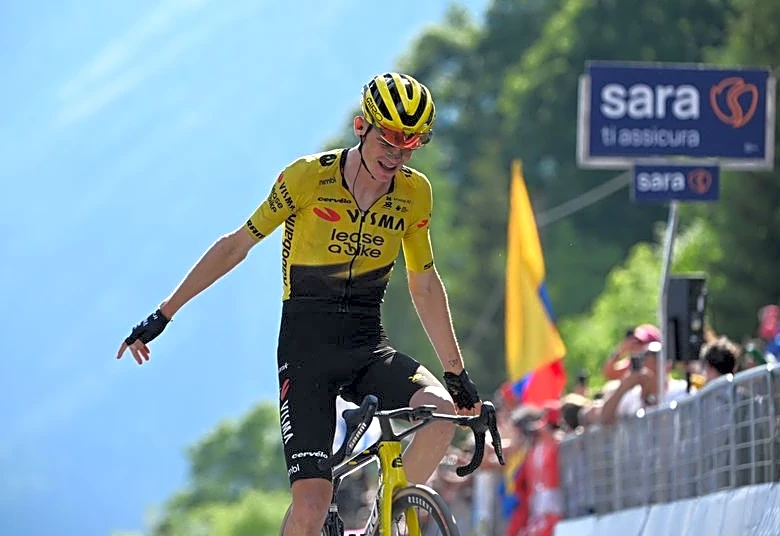 Cycling-Kuss wins Giro stage 19 to complete Grand Tour trilogy, Vingegaard retains lead