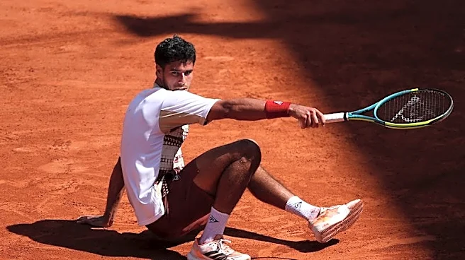 Tennis-Vallejo fined for sexist remarks about female referee at French Open