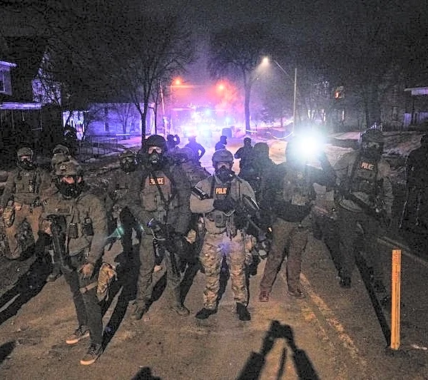 US immigration agent arrested in Texas for Minneapolis shooting
