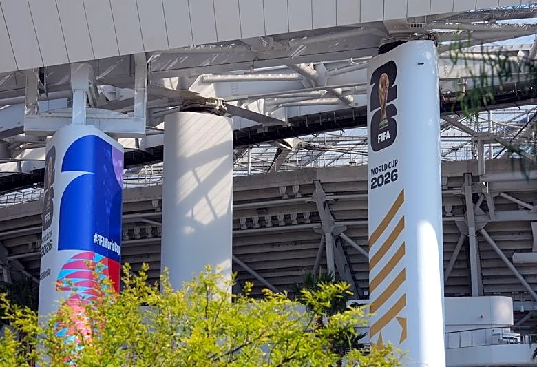 SoFi Stadium workers set to vote on strike ahead of World Cup
