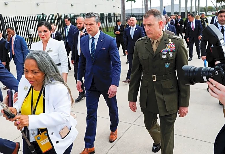 Exclusive-US general meets Cuban military officials at edge of Guantanamo Bay