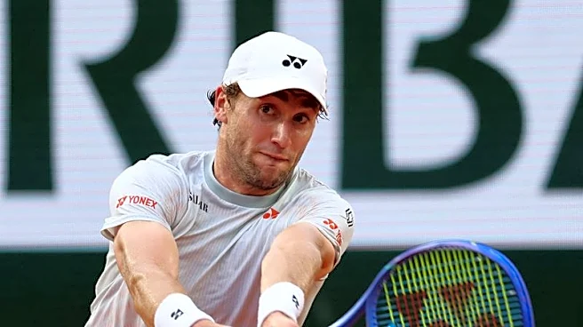Tennis-Ruud leans on Paris pedigree as Roland Garros opens up after favourites fall