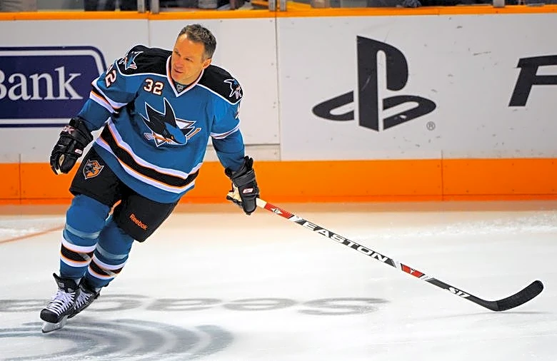 Claude Lemieux's family to donate his brain to CTE research