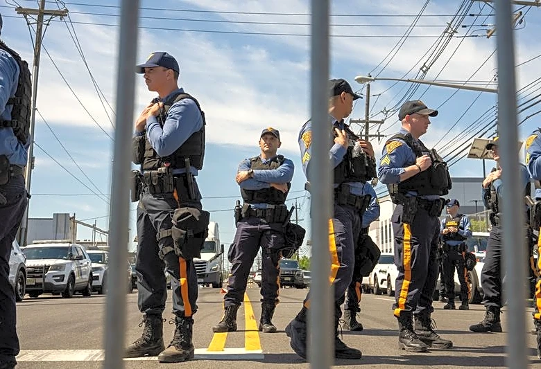 Visits to restart at New Jersey migrant detention center as police expand restricted area