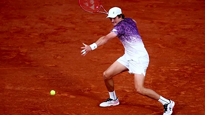 Tennis-Teen titan Fonseca topples Ruud to make French Open quarter-finals