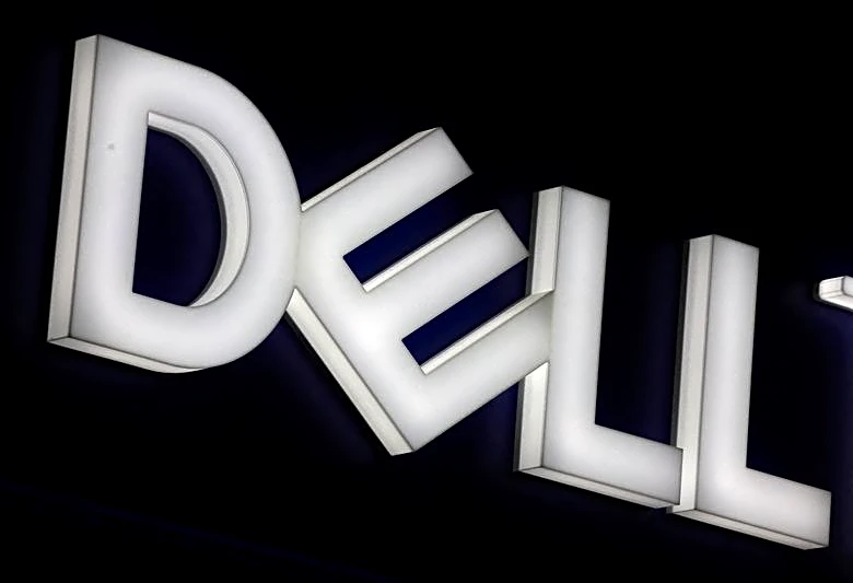 Dell unveils $699 XPS 13 laptop in challenge to Apple's MacBook Neo
