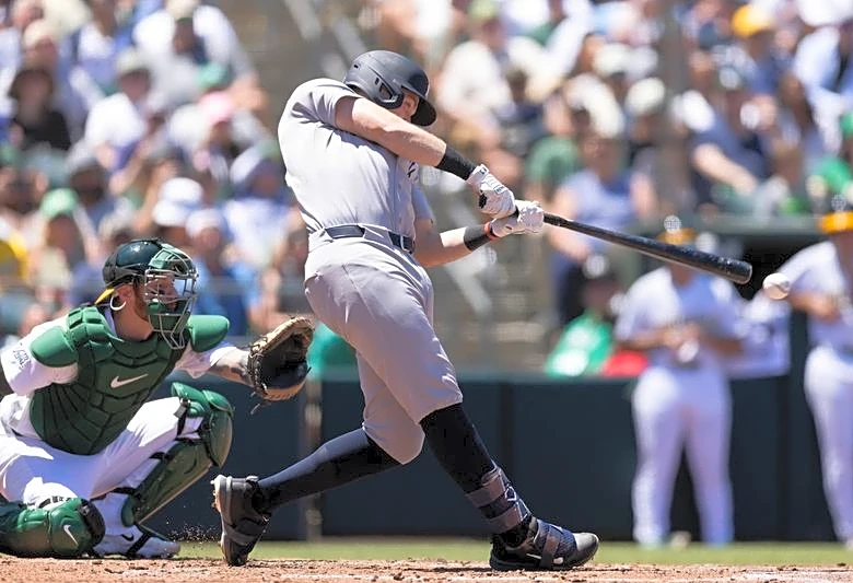MLB roundup: Yankees erupt for 13-run third to best Athletics