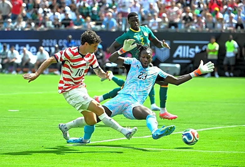 Soccer-US beat Senegal 3-2 in World Cup warm-up