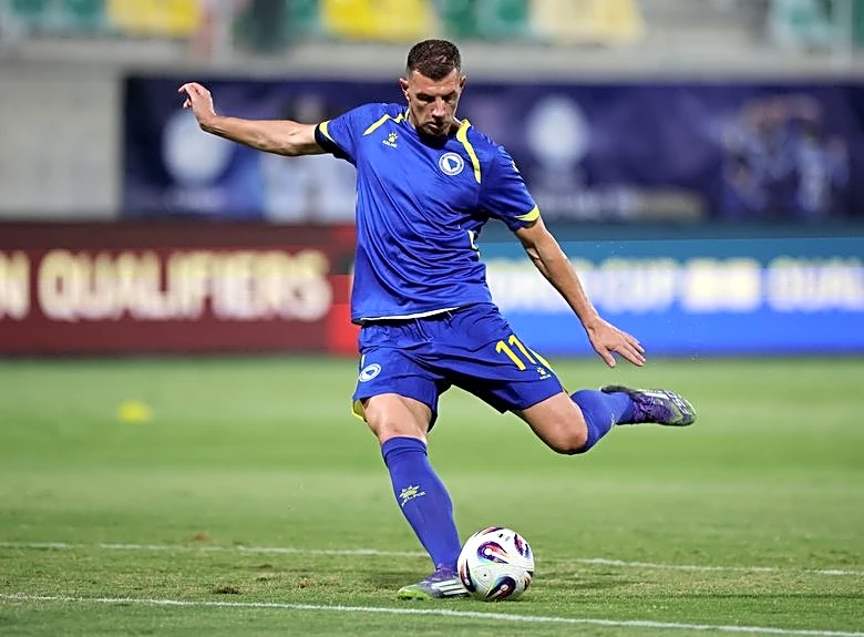 Soccer-Veteran Dzeko the talisman for Bosnia's new generation