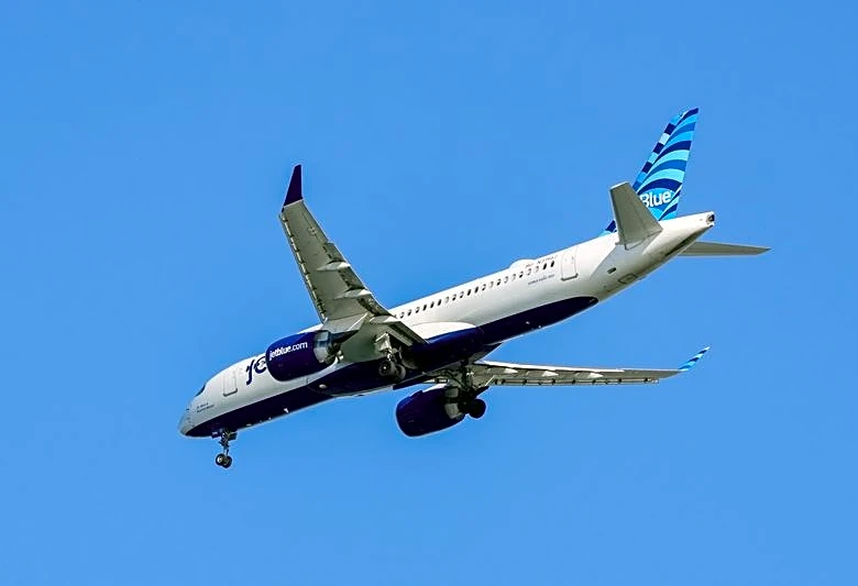 JetBlue flags higher fuel costs as disruptions from Iran conflict linger