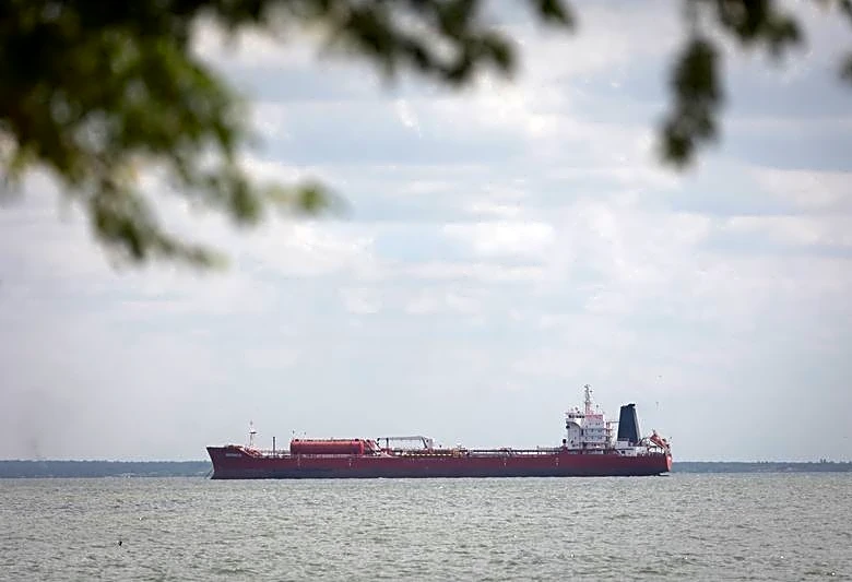 Venezuela's oil exports rose to 1.25 million bpd in May, shipping data shows