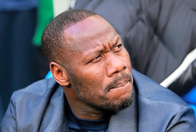 Soccer-Senegal drop defenders Mbow, Camara to finalise World Cup squad
