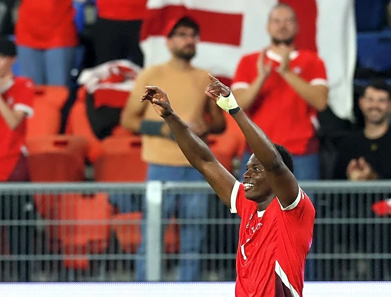 Soccer-Switzerland forward Embolo not travelling to US as travel authorisation under review - Swiss federation