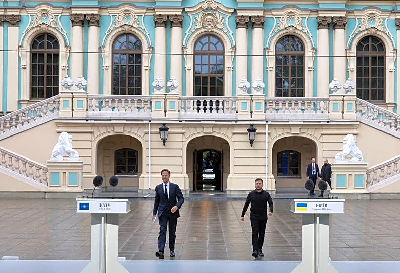 Zelenskiy says strikes on Russia let Ukraine negotiate as equals