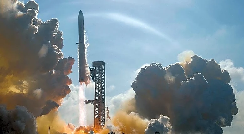 SpaceX sets $135 price for blockbuster IPO, upending Wall Street convention