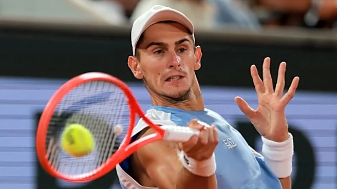 Tennis-Arnaldi through to semi-finals as fellow Italian Berrettini retires injured