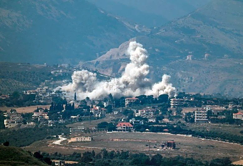 Israel and Lebanon agree to implementation of ceasefire