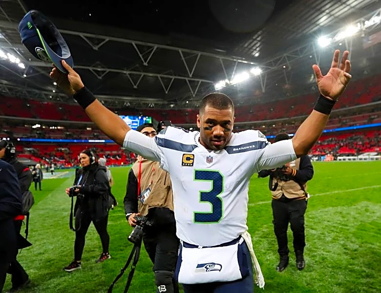 Longtime QB Russell Wilson announces retirement