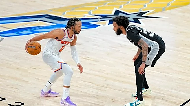 Jalen Brunson sparks Knicks' rally past Spurs in Finals opener
