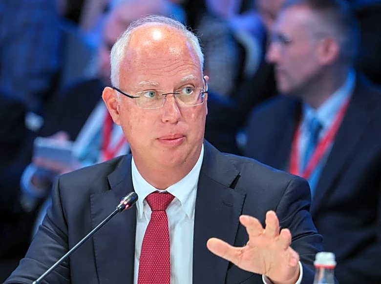 Putin envoy says Russia-US talks on energy, economy continue