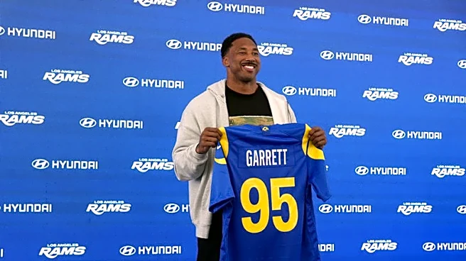 Reports: Rams rework Myles Garrett contract into pay raise for 2026