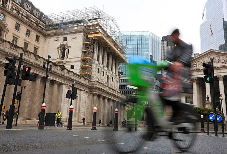 UK firms plan smaller price rises than in April, BoE survey shows