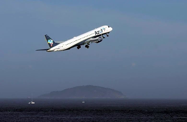 Brazilian airline Azul plans further frequency cuts as fuel shock bites
