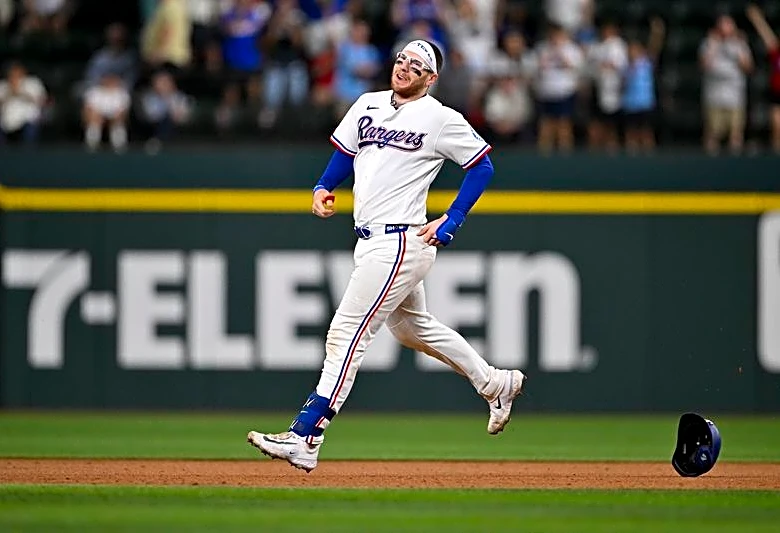 Rangers place C Danny Jansen (forearm) on 10-day injured list