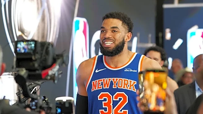Basketball-Pressure is on as Knicks come home for NBA Finals Game 3