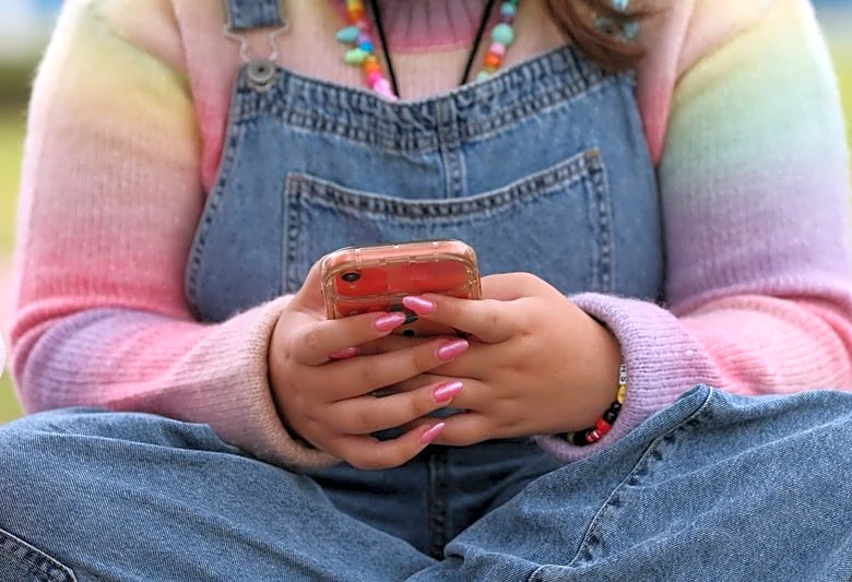 UK PM Starmer set to ban 'harmful' social media for under-16s