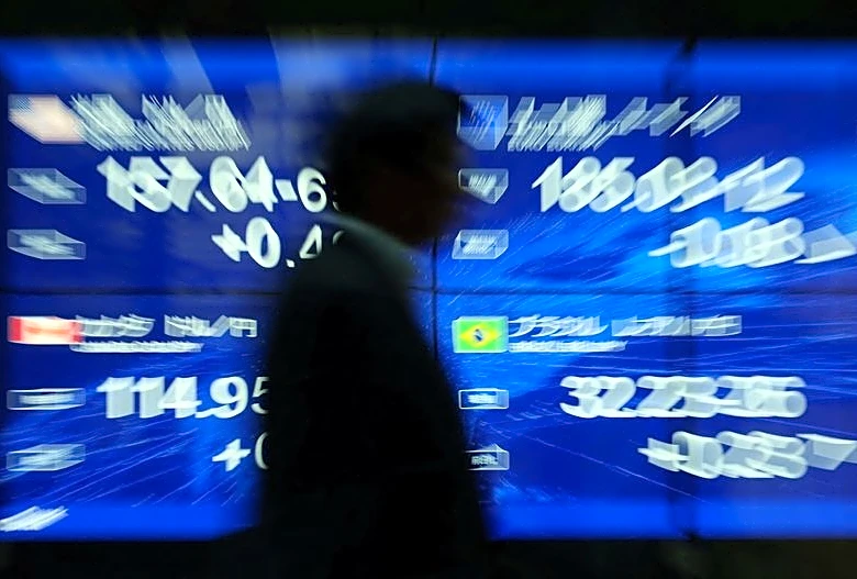 Japanese investors make biggest foreign stock exit in five years in May