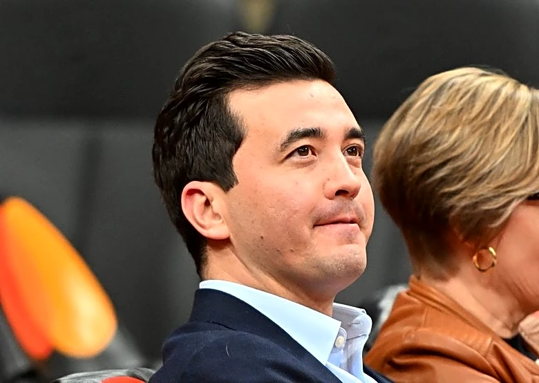 Raptors GM Bobby Webster gets extension, new title