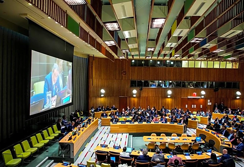 Candidates for UN's top job urge its renewal and bolstering human rights