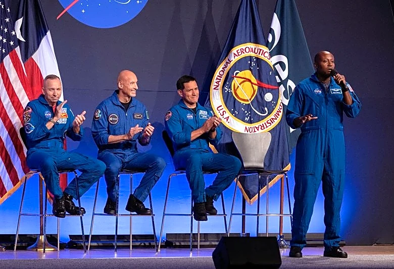 Factbox-NASA's Artemis III crew: a test pilot, an Italian, a record-holder and a first-timer