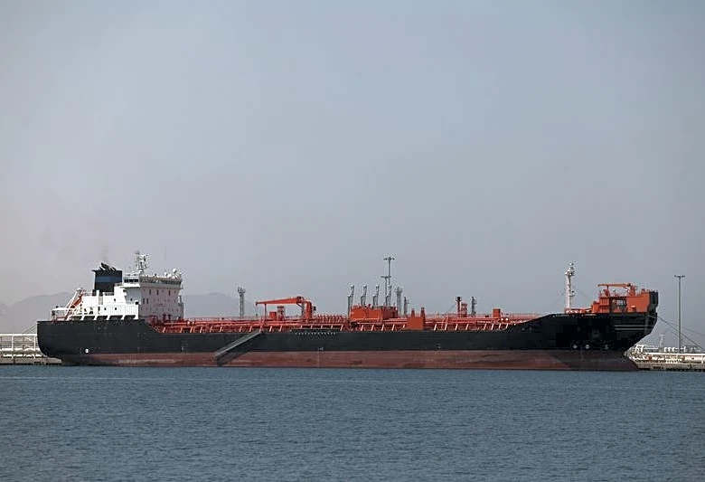Oil rises nearly 1% as US launches new strikes against Iran, supply tightens