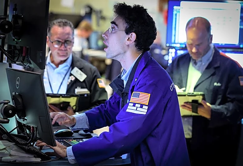 Trading Day: Sizzling AI now fizzling