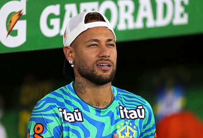 Soccer-Neymar still absent from Brazil training as squad celebrate Ancelotti's birthday