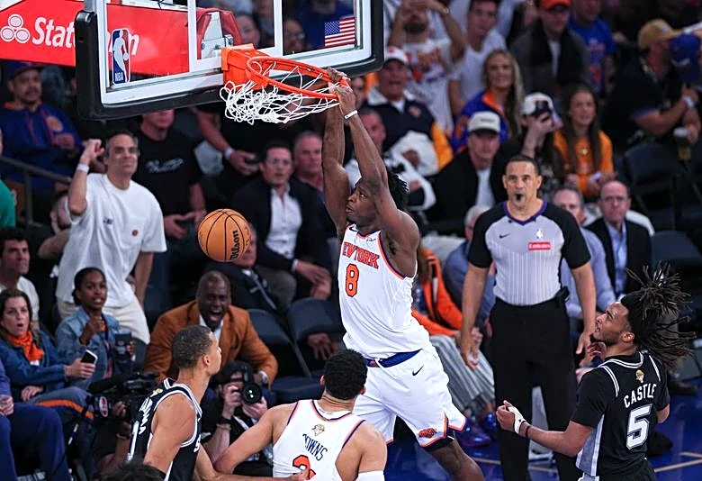 Knicks cap greatest-ever Finals comeback with OG Anunoby's tip-in