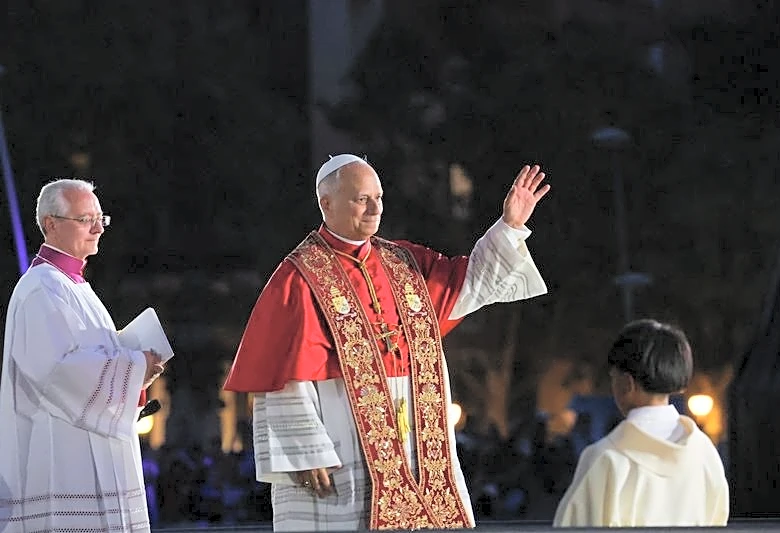 Pope Leo heads to Canary Islands on mission to help migrants