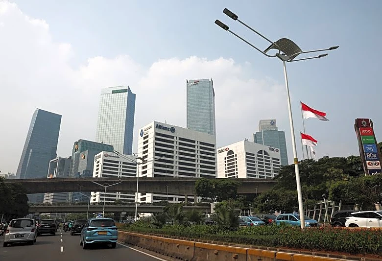 World Bank says Indonesia's GDP to slow to 5% in 2026 as fiscal pressures rise