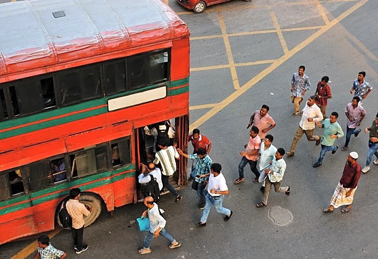 Bangladesh unveils $77 billion budget, eyes 6.5% growth